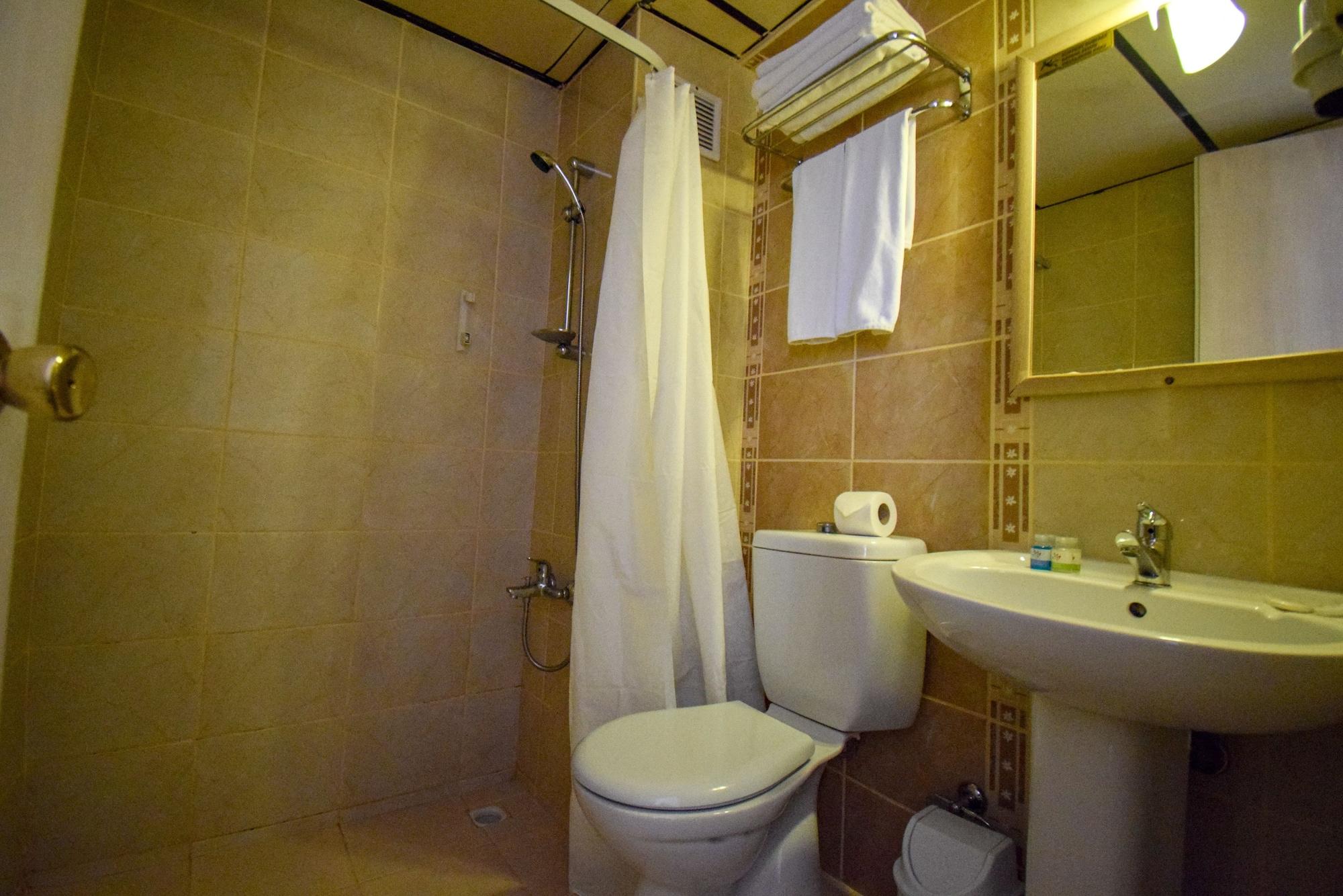 Juniper Hotel 伊丘美勒 外观 照片